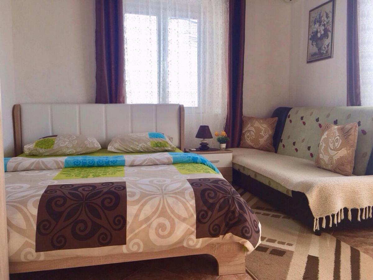 Apartments Zuto อุลซิน ภายนอก รูปภาพ
