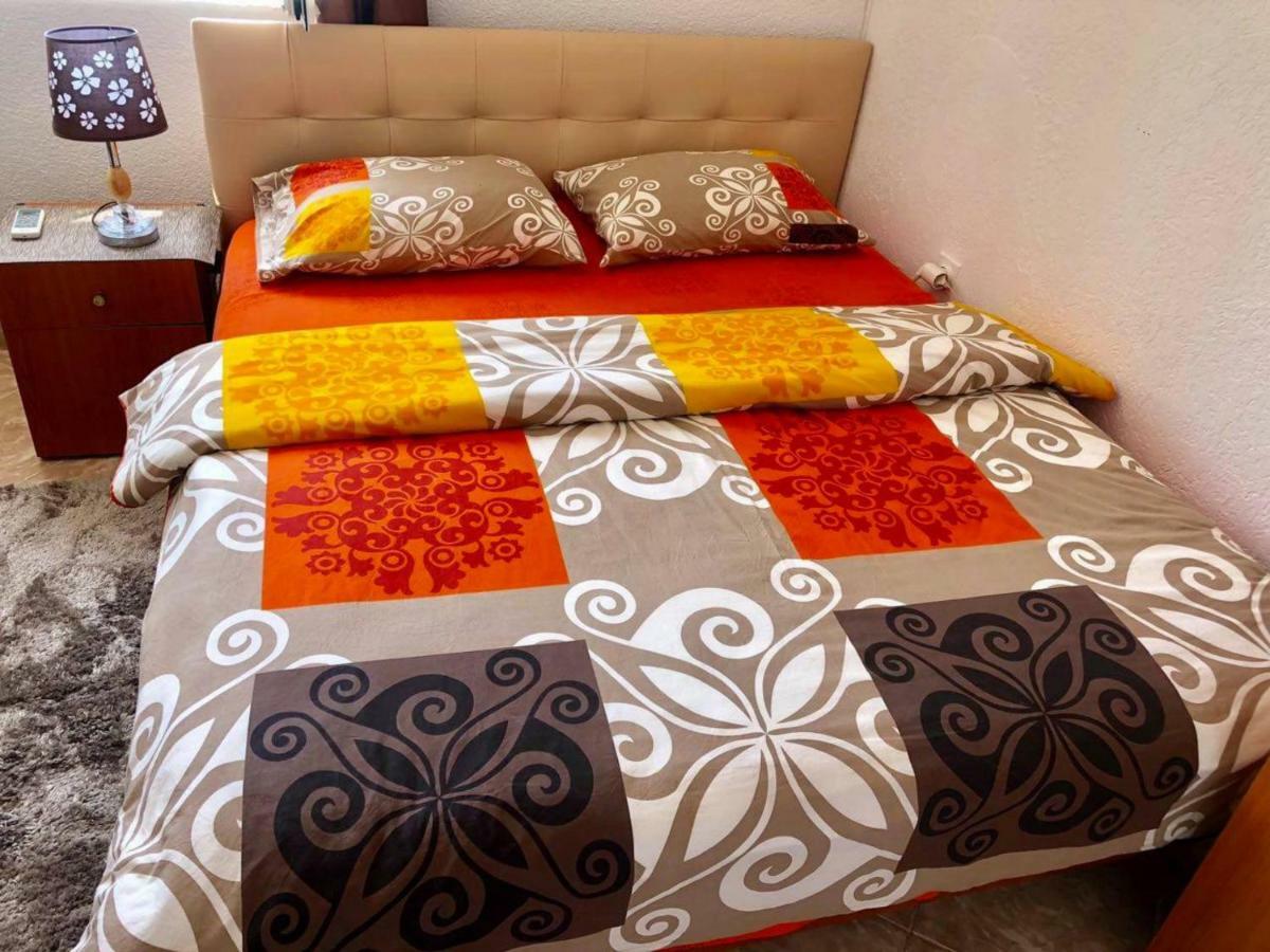 Apartments Zuto อุลซิน ภายนอก รูปภาพ